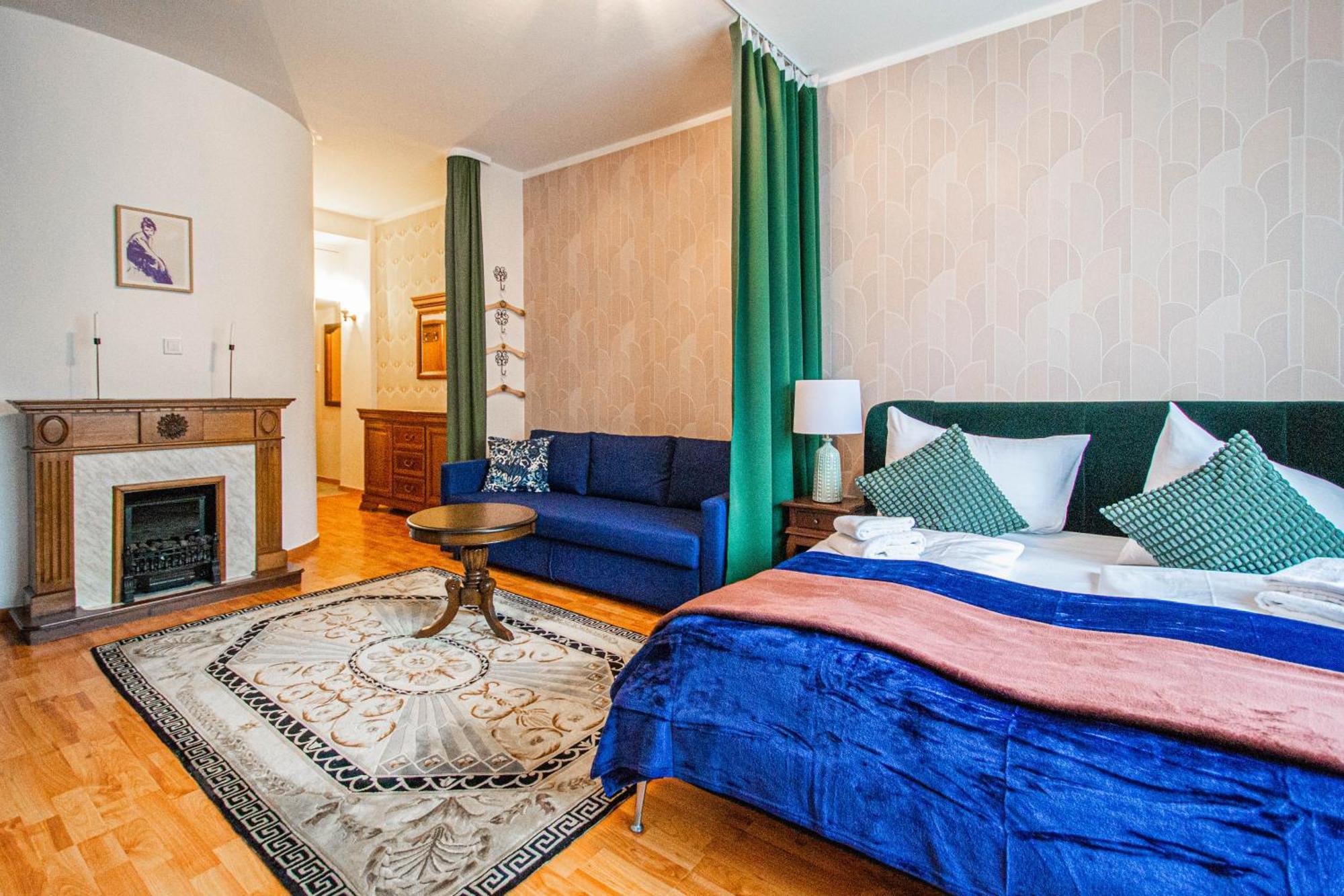 Main Prague Square Apartments Sauna And Fireplace — Fotky 1