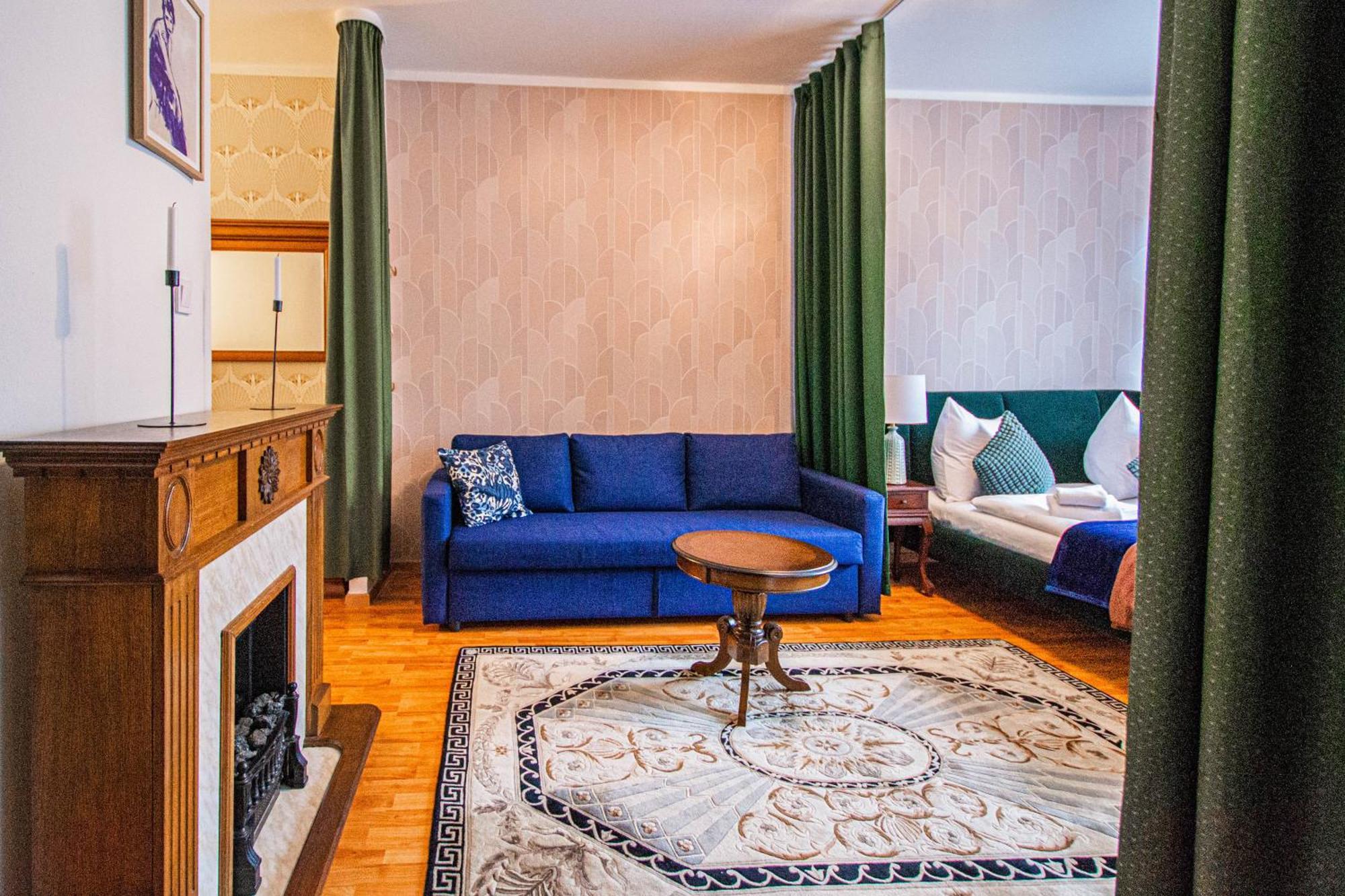 Main Prague Square Apartments Sauna And Fireplace — Fotky 2
